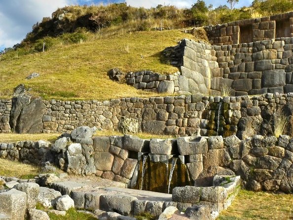 Sacsayhuaman Temple, Tambomachay and Puca Pucara Half-Day Tour - The textile shop issue