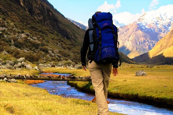 Salkantay Trek Standard 5D/4N - A demanding route with a big payoff