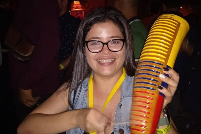 Salsa Bar Hopping in Cali - What the COP40,000 price really covers