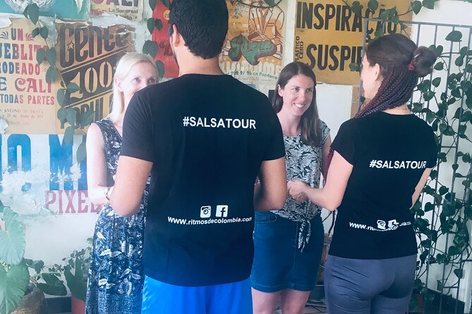 Salsa & Music Tour of Cali - Why Cali salsa makes a better evening lesson than a simple bar crawl