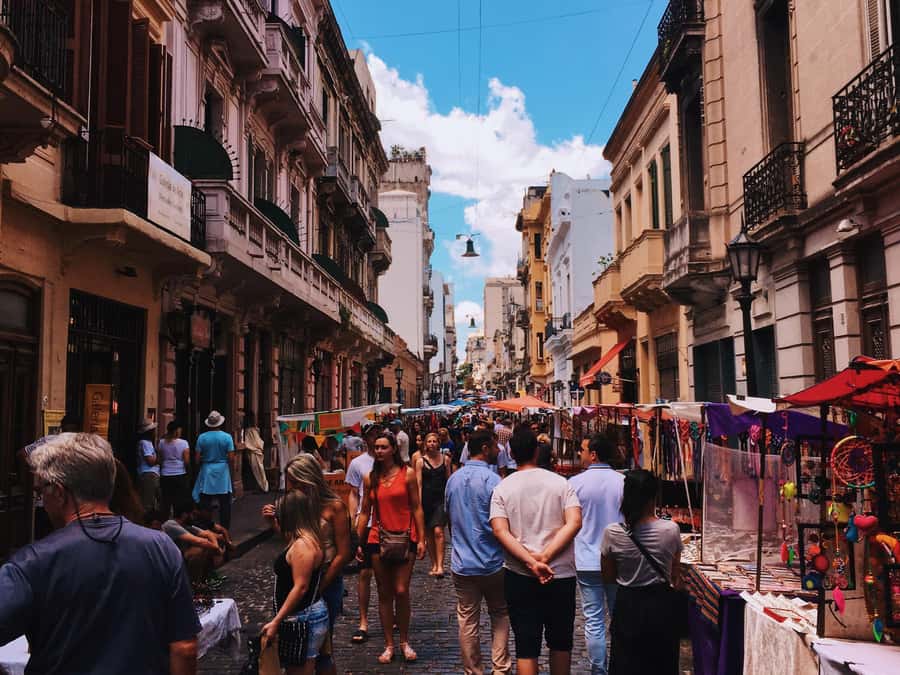 San Telmo: Historical Guided Tour with Street Food & Drinks - Why San Telmo works so well for a food walk