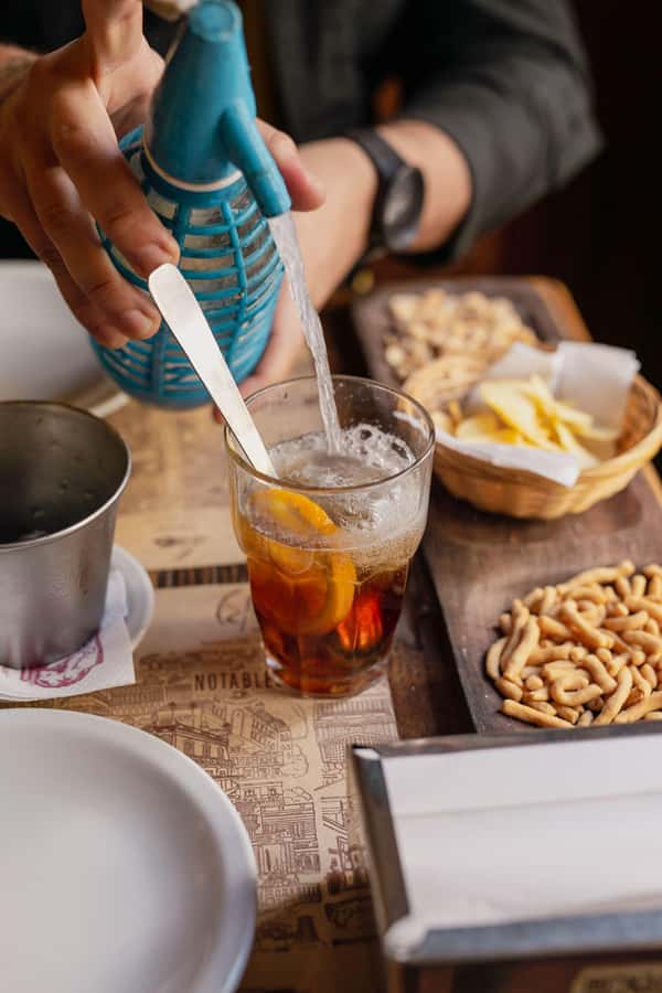 San Telmo: Historical Guided Tour with Street Food & Drinks - Who will enjoy this San Telmo experience most?