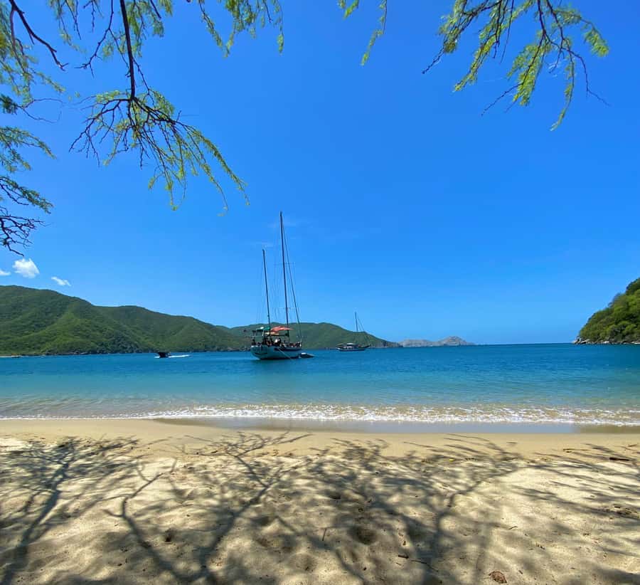 Santa Marta: Sailboat day tour to Tayrona Park - Swimming, Snorkeling, and Paddle Boards