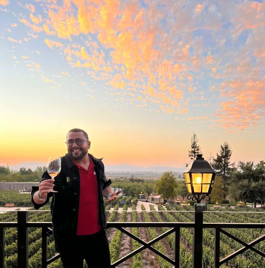 Santiago: Alyan Winery Sunset with Wine Tastings and Dinner - The ride from Santiago takes about two hours