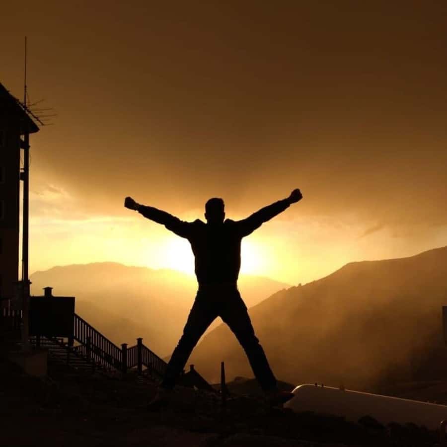 Santiago: Andes Mountains Sunset and Valle Nevado & Picnic - Who will enjoy this outing most