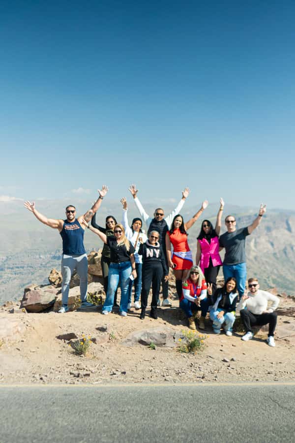 Santiago: Andes Mountains Sunset and Valle Nevado & Picnic - The first viewpoint: a quick introduction to the mountains