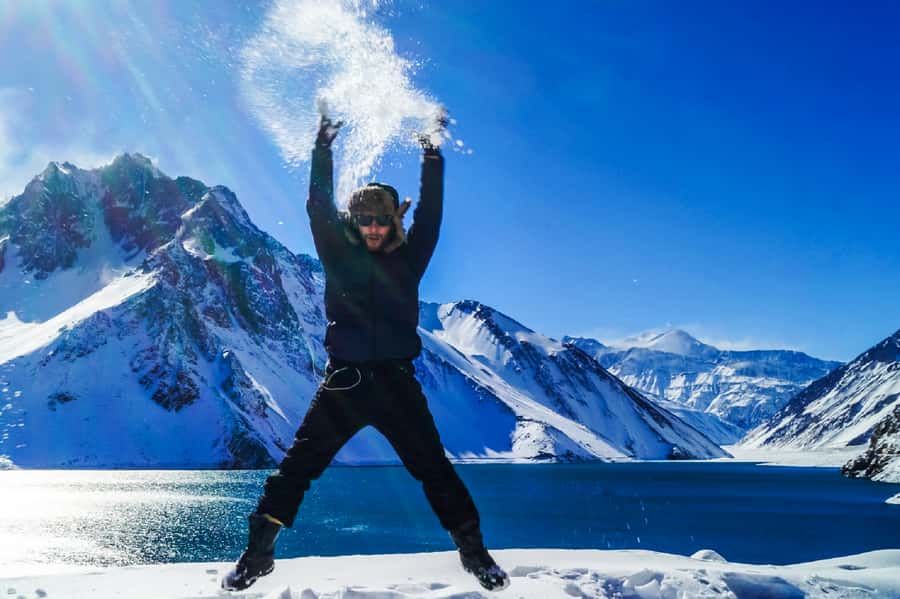 Santiago: Cajon del Maipo/Embalse del Yeso Tour with Picnic - Picnic food, local products, and optional meals
