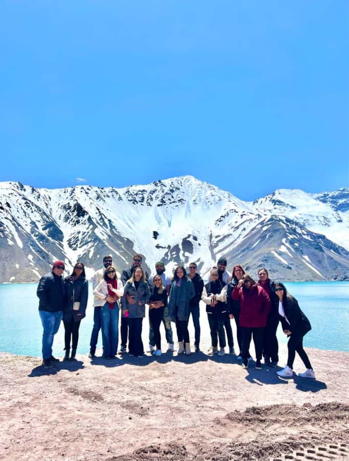 Santiago: Cajon del Maipo & Embalse El Yeso Trip with Picnic - Cajón del Maipo: the first mountain views