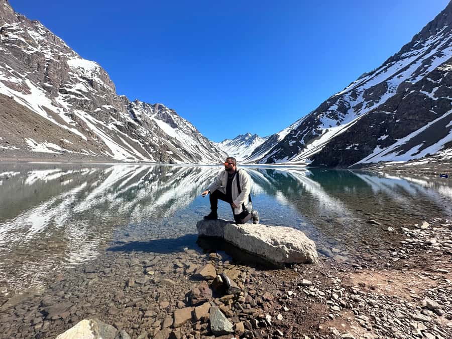 Santiago: Portillo and Laguna del Inca Day Trip with Picnic - Leaving Santiago for the Andes