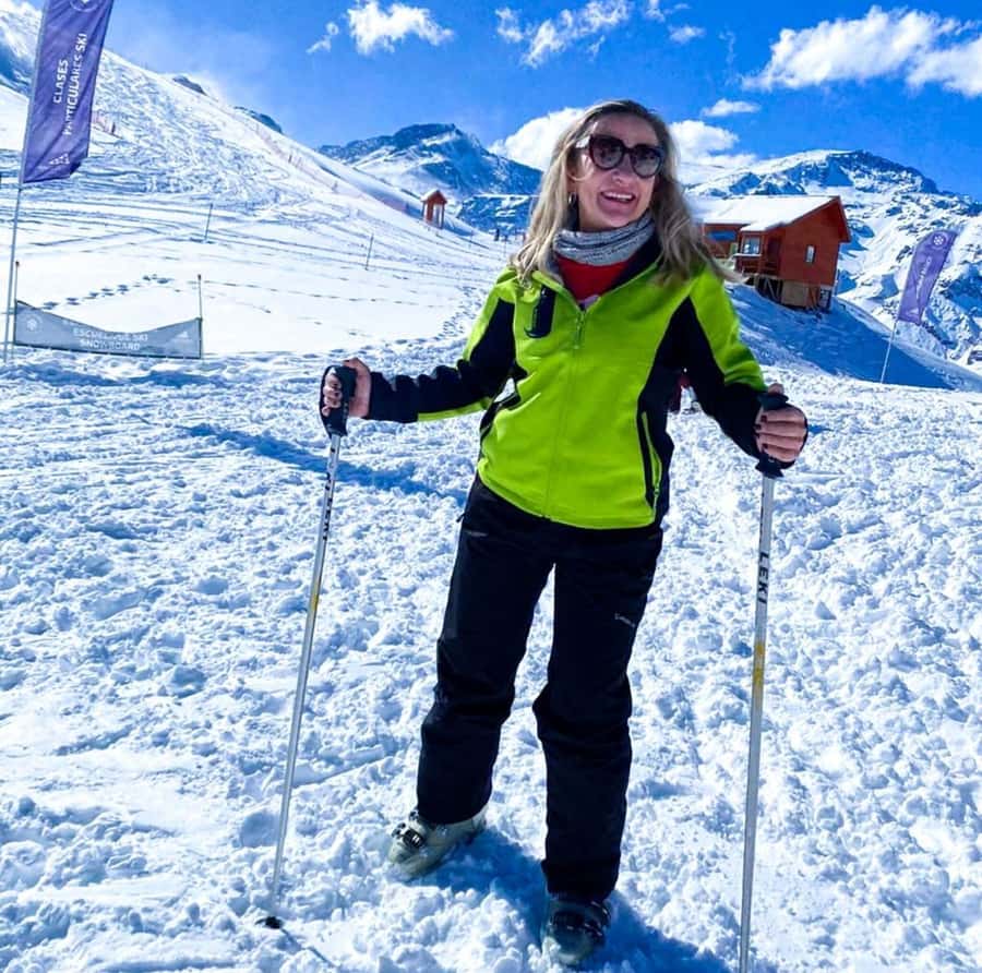 Santiago: Valle Nevado Ski Day Trip with Hotel Transfers - Five hours for skiing, views, lunch, and park activities