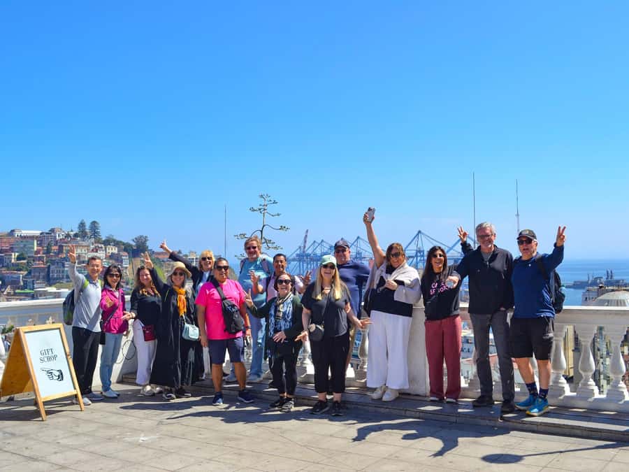 Santiago: Viña del Mar, Valparaiso & Casablanca Valley Tour - Pickup, timing, and planning details