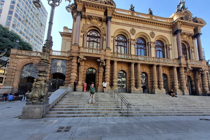 São Paulo 5 Hour Private Tour With Fruit Tasting - Sé Cathedral and the old center