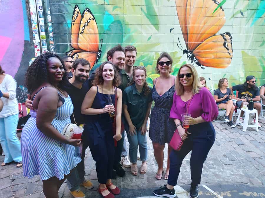 São Paulo: Bar and Street Art Crawl with Local Guide - Why Vila Madalena is the right place for this walk