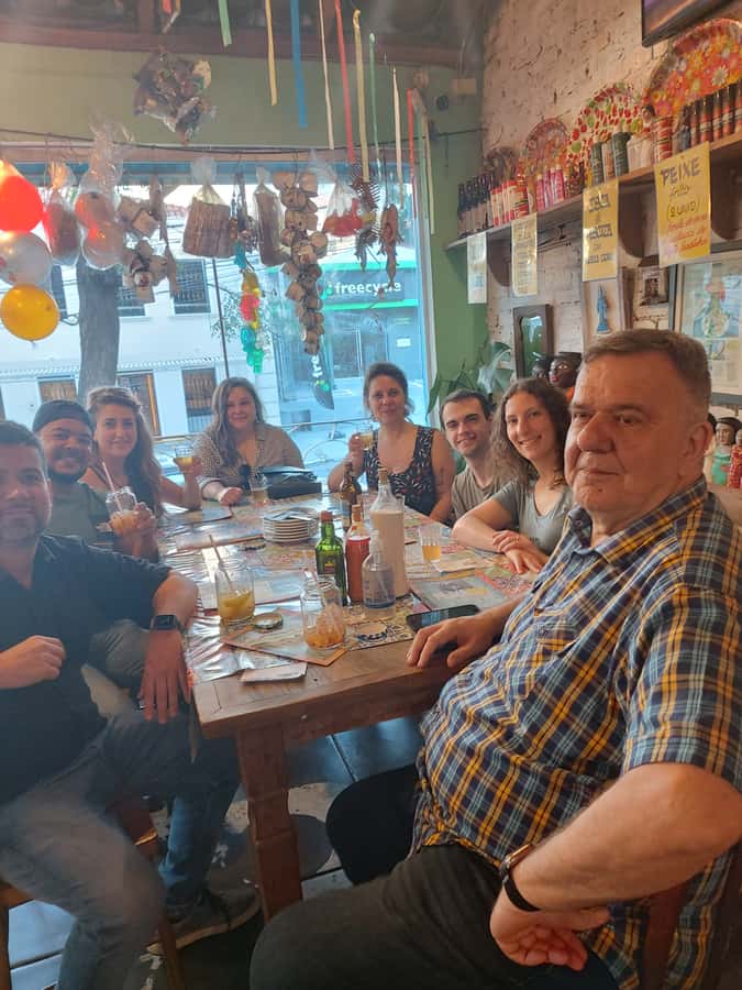 São Paulo: Bar and Street Art Crawl with Local Guide - Local bars, Brazilian drinks, and snacks