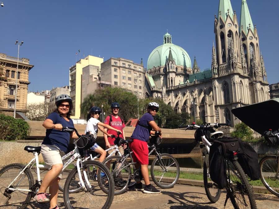 São Paulo: Downtown Historical Bike Tour - Key points at a glance