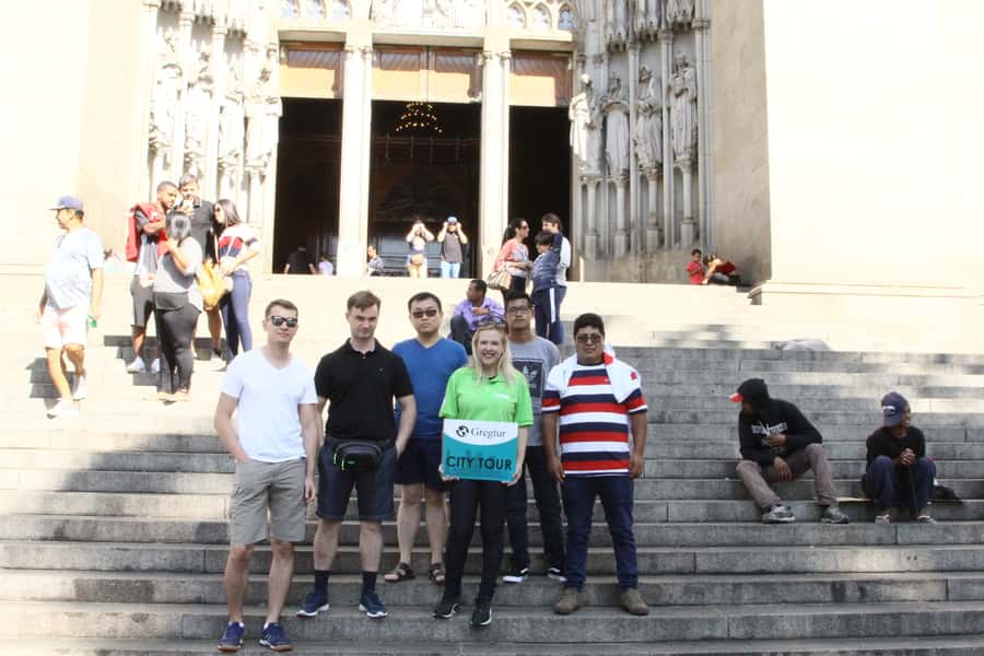 São Paulo: Main City Sights in 7 Hours – Shared Group Tour - Brooklin, Vila Olímpia, and Itaim Bibi show modern São Paulo