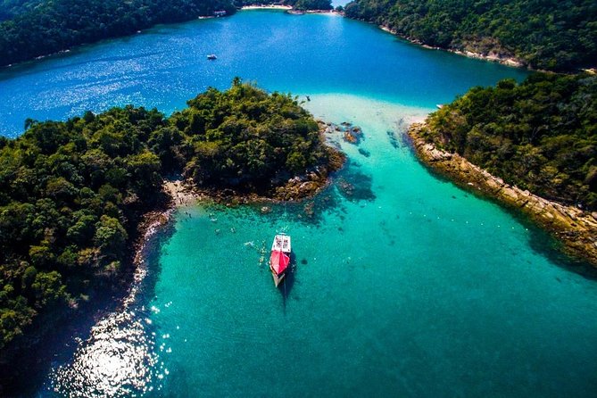 Schooner ride with or without Lunch Included - Angra dos Reis and Ilha Grande - Araca Beach and the bay around Ilha Grande