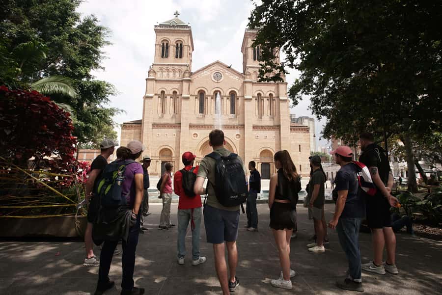 Shared Medellín Downtown Tour with Wireless Audio - Junín Street and the everyday center