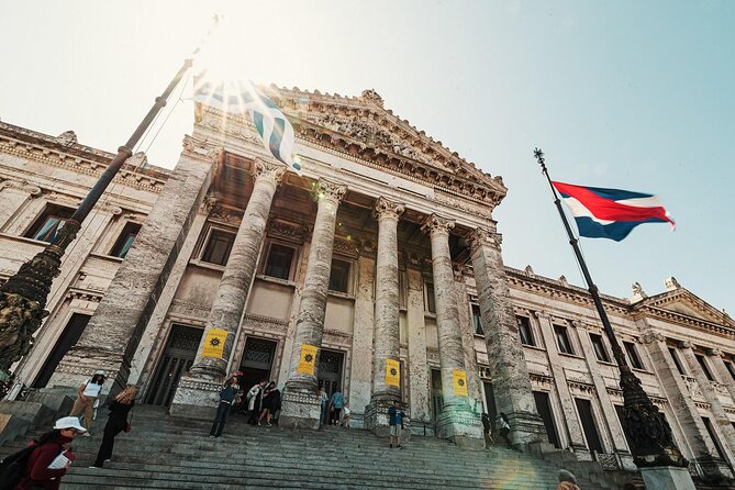 Shared Montevideo Tour for Cruisers - La Carreta and Estadio Centenario