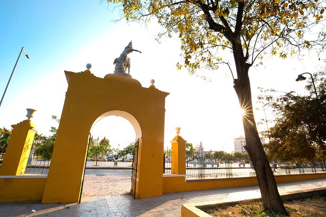 Shore excursion Cartagena city tour - Las Bóvedas for crafts and shopping