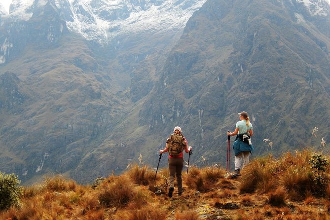 Short Inca Trail 2 Day Hike to Machu Picchu with Permits & Train - The train to Km 104 and Chachabamba