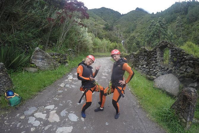 Small-Group Canyoning Experience in Baños de Agua Santa - Key points before you book