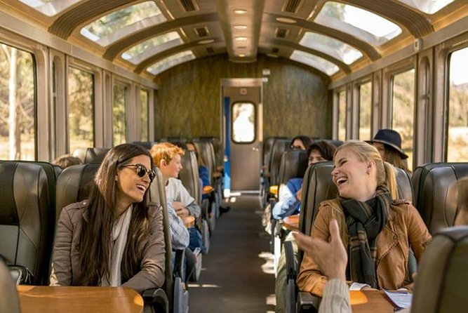 Small-Group Day Tour to Machu Picchu - Meeting your guide in Aguas Calientes