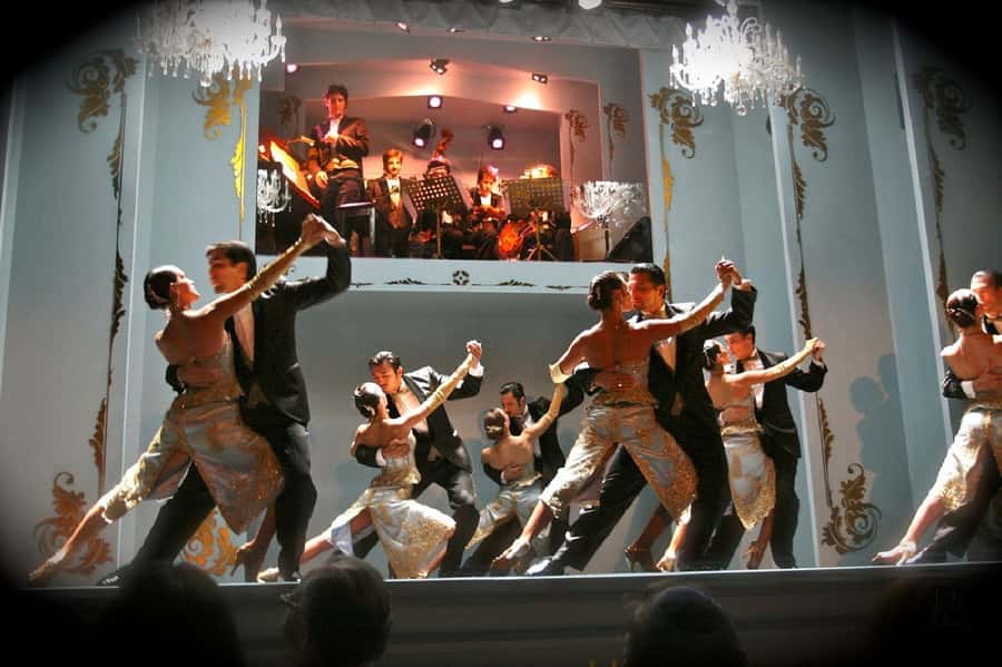 Tango Show at Café de los Angelitos - A cast built around dancers, singers, and bandoneons