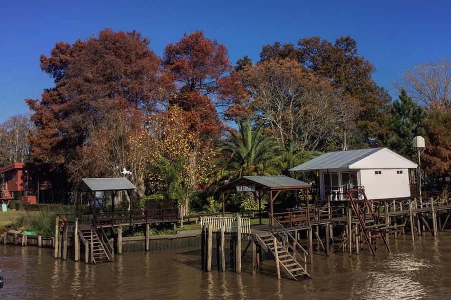 Tigre: River Delta Panoramic Boat Tour - Sarmiento River: the popular side of Tigre