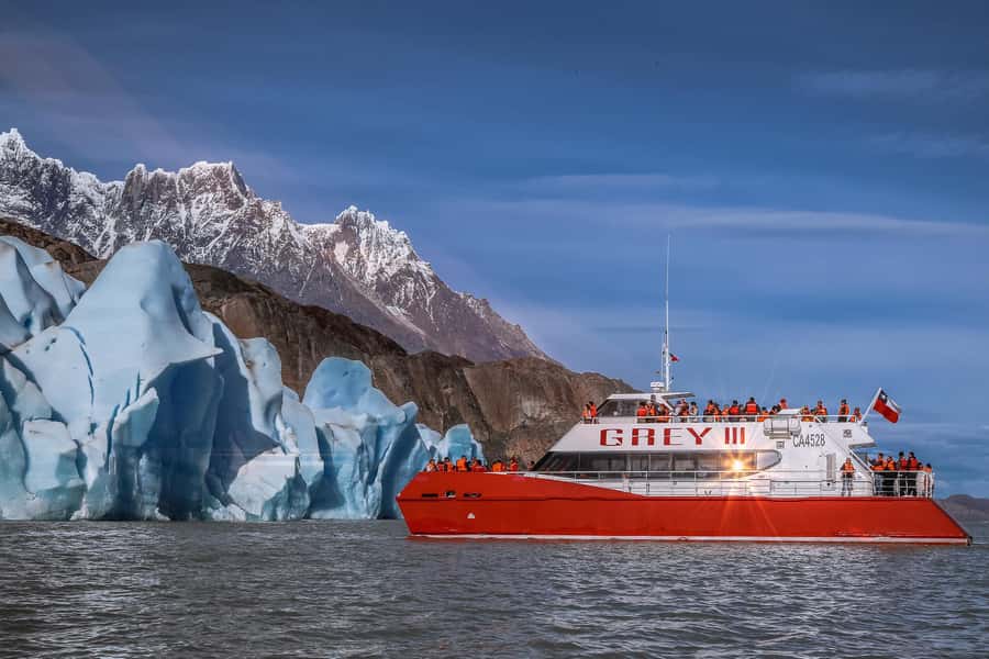 Torres del Paine: 3-Hour Scenic Boat Tour to Grey Glacier - The Grey Beach walk is part of the price
