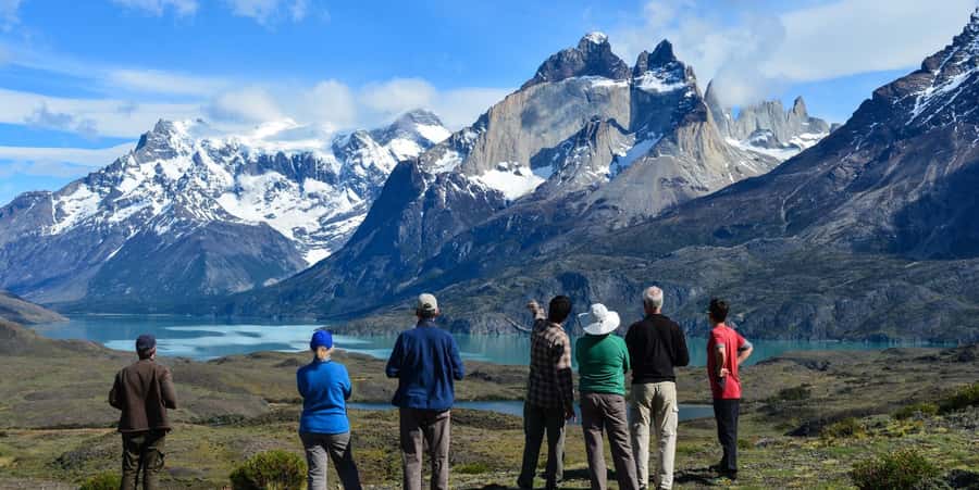 Torres del Paine Park Full-Day Tour from Puerto Natales - Lakes Nordenskjöld and Pehoé