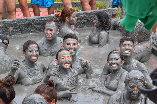 Totumo volcano tour + snack - Climbing into El Totumo