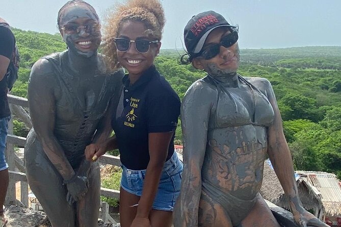 Tour to the Mud Volcano in Cartagena with Lunch - The strange appeal of El Totumo