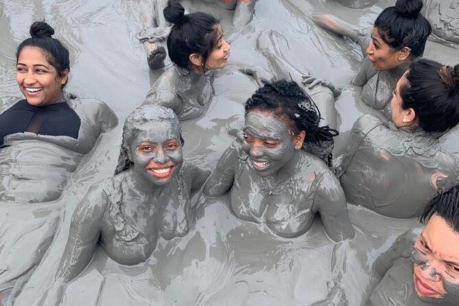 Tour to the Mud Volcano in Cartagena with Lunch - Getting into the mud pool