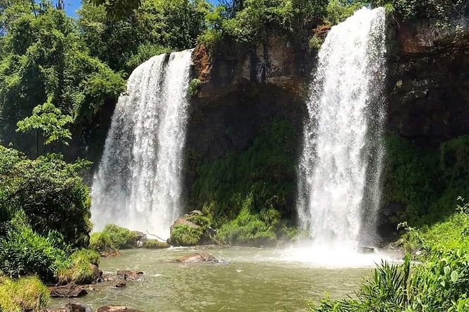 Tour Tour, We take the tour of the Argentina + Puerto Iguaçu Falls - Duty-free shopping is optional, not the main event