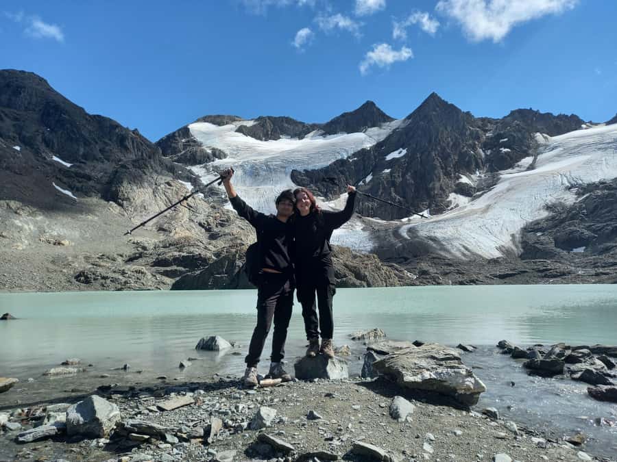 Trekking to Vinciguerra glacier and Tempanos lagoon - The first three hours: river valley, forest, and mud