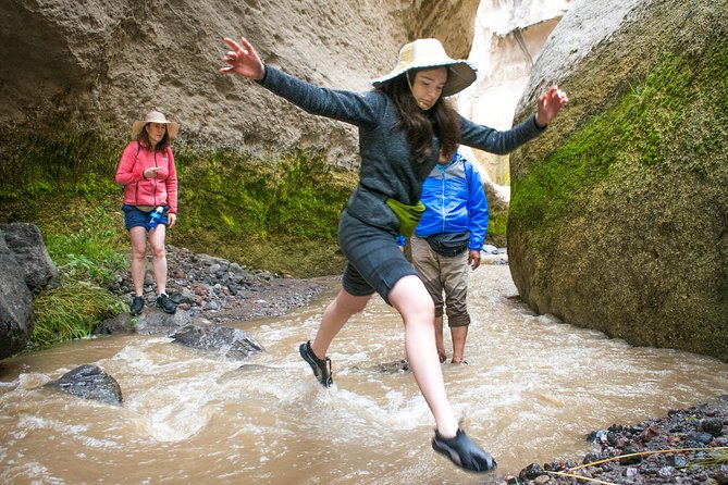Trekking, Waterfalls and Thermal Baths - Soaking at Pozo de Aguas Termales El Tigre