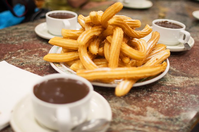 Trending Flavors: Miraflores Walking Tour Including Food and Drinks Tasting - Pisco and the dessert finish