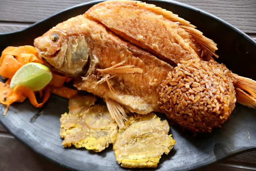 Typical lunch on beach, mangrove tour & fishing with natives - Why La Boquilla is worth your morning