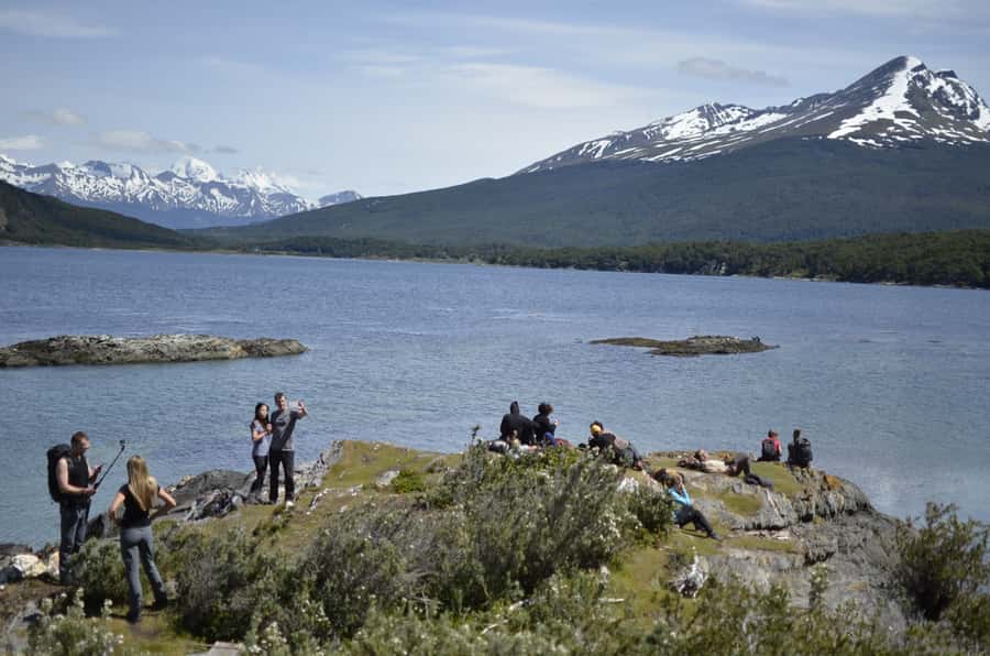 Ushuaia: Tierra del Fuego Trekking and Canoeing - Who will enjoy this day most