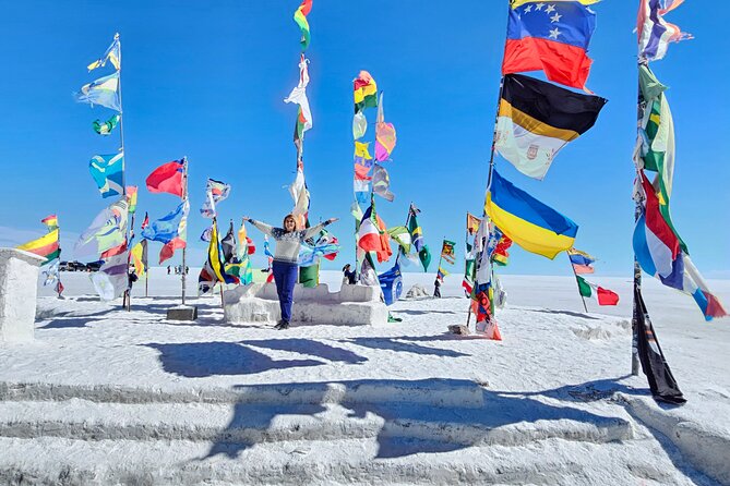 Uyuni Salt Flats 3 Days/ 2 Nights with English Speaking Guide - What the $380 price really covers
