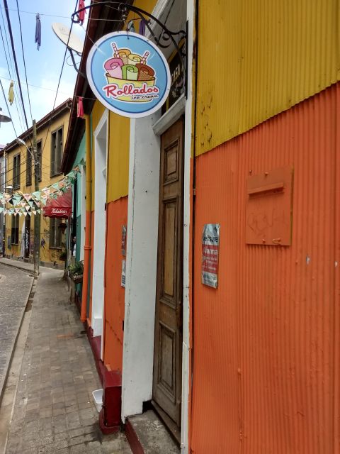 Valparaiso: Street Art, Funiculars and Port City Tour - Should you book this Valparaiso tour?