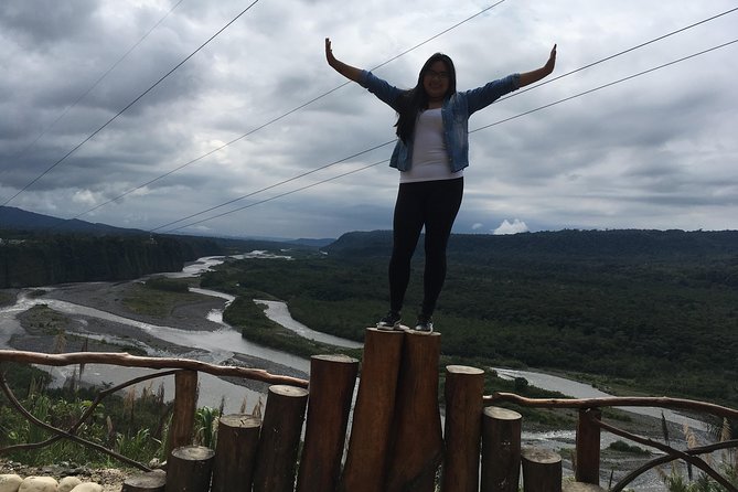 Visit the Ecuadorian Amazon - Mirador Miramera and the first look at the Amazon